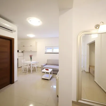 Gasthuis Magnolia Privlaka (Zadar)