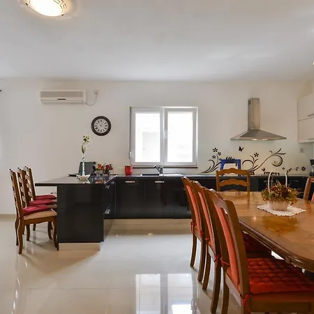 Magnolia 4* Привлака