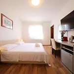 Gasthof Magnolia Privlaka (Zadar)