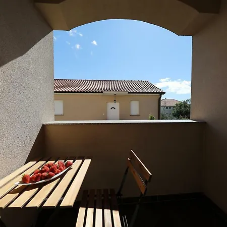 Magnolia Guest house 2*